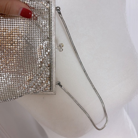 1960s Regency Silver Mesh Handbag – Made in West Germany - Picture 7 of 10